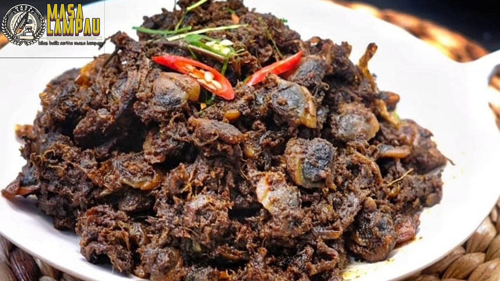 Rendang Lokan: Sejarah dan Keunikan Kuliner Minangkabau